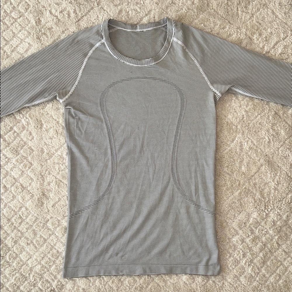 Lululemon Swiftly Tech Long-Sleeve Shirt